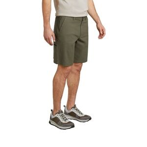 New men’s size 38 weatherproof utility shorts army green